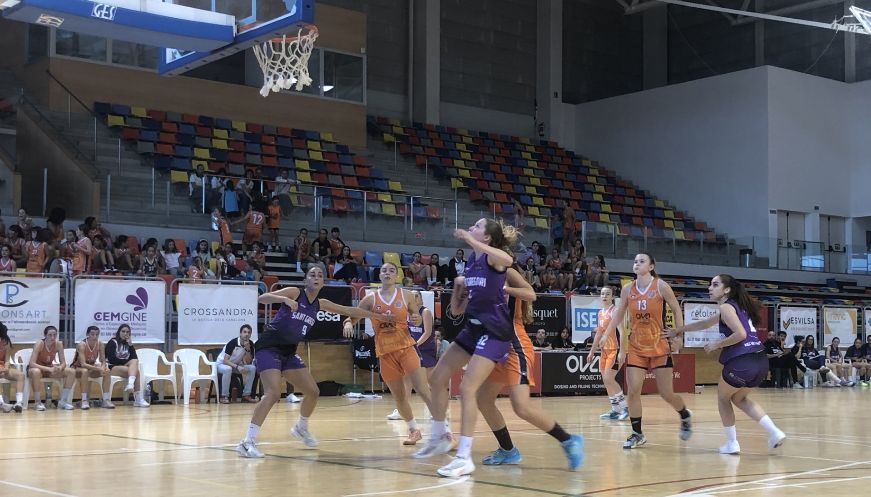 Victòria del Femení Osona-Ova Projects (47-38) davant CB Sant Gregori