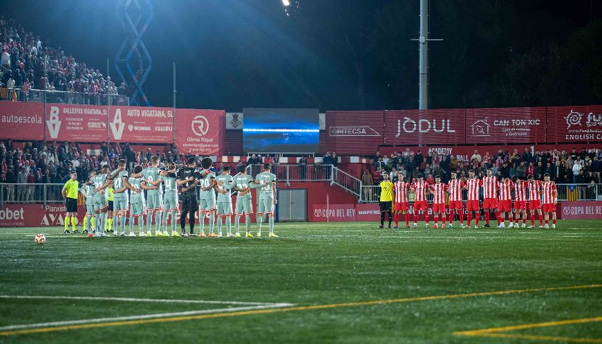 La UE Vic fa somiar una ciutat sencera en una nit històrica davant l’Atlético de Madrid (0-2) 2