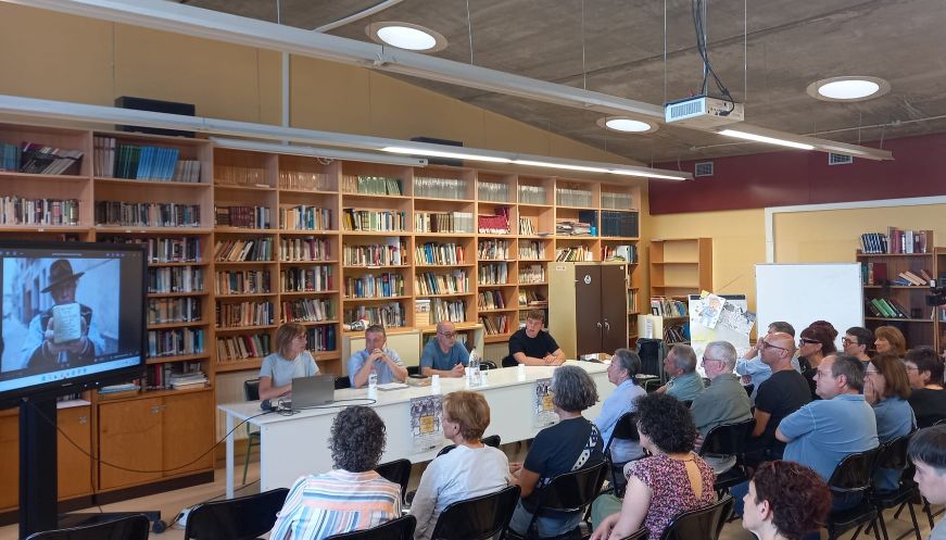 Torelló presenta el projecte Stolpersteine en memòria dels deportats als camps nazis