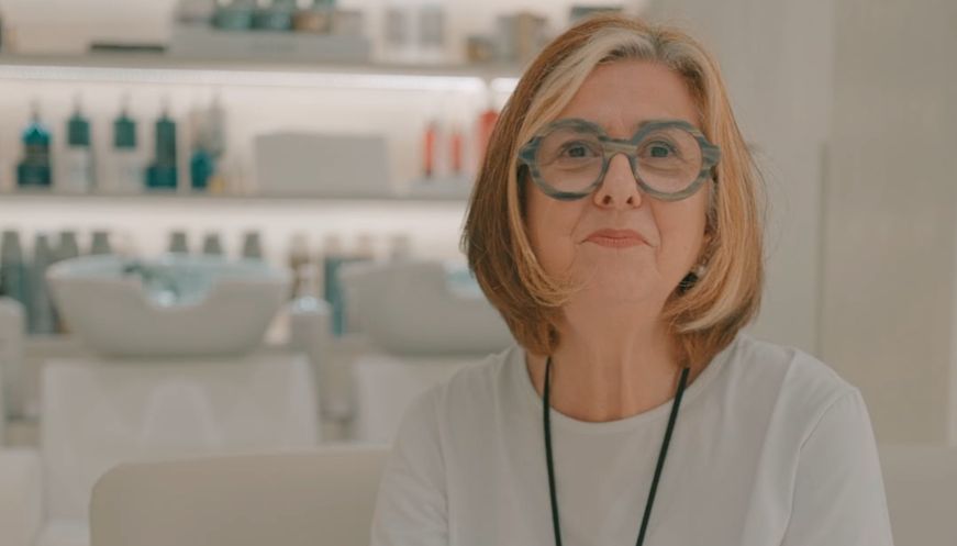 'El cabell es fabrica a l’hivern, però el mal el fem a l’estiu'