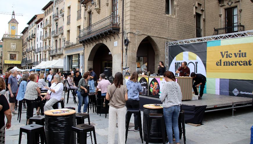 El Mercat de Vic posa en marxa un cicle gastronòmic que combina cuiners de prestigi amb producte local