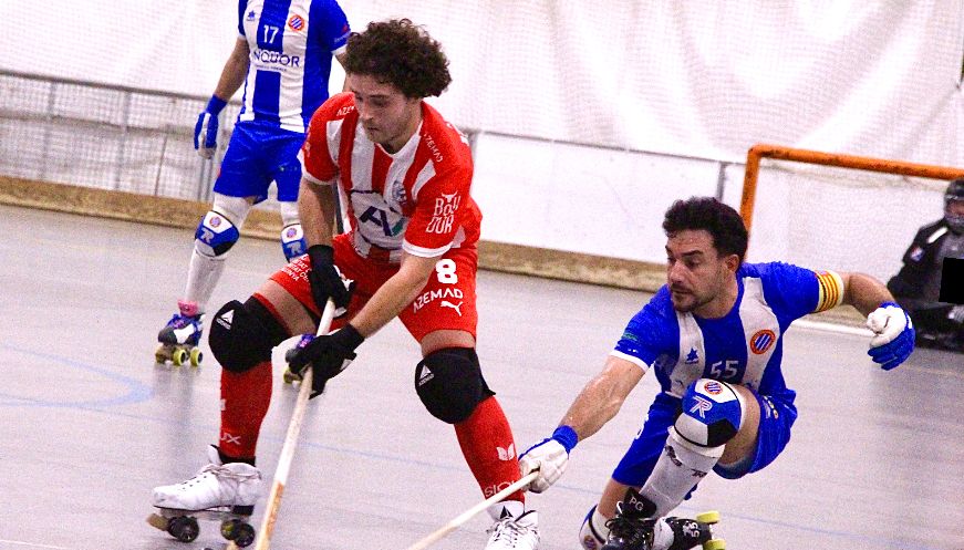 L’Auto Vigatana Patí Vic, va endur-se els 3 punts dissabte al vespre a la pista de l’Espanyol