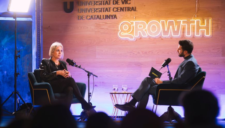 Segon Growth Pòdcast, amb Rosa Tous, vicepresidenta corporativa de TOUS, i Jordi de Planell, periodista. Foto: UVIC 2