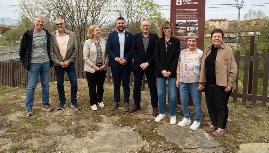 Roda de Ter inaugura un tòtem en memòria dels treballadors forçats del Pont Nou