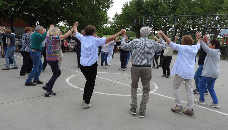 El barri de les Cases Noves de Masies de Roda, enceta les festes majors a Osona