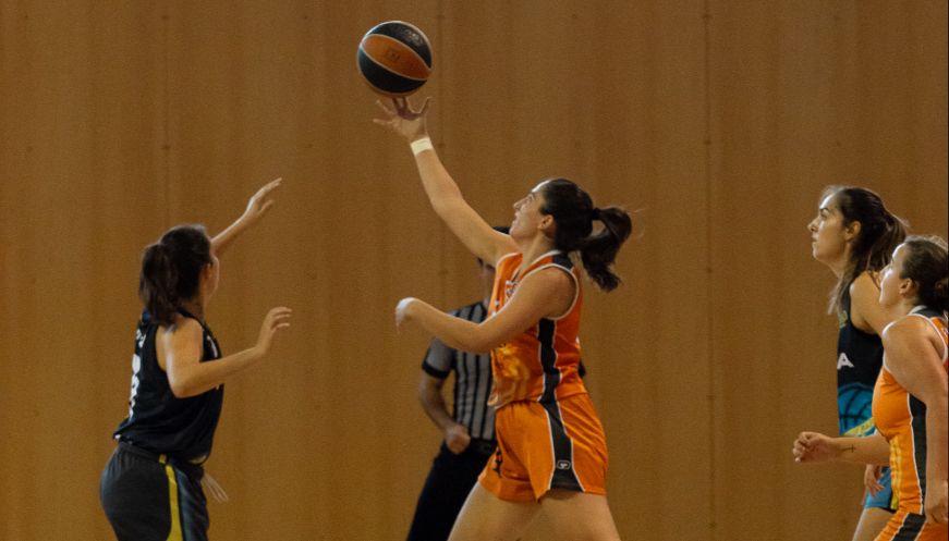 Exhibició ofensiva del CB Femení Osona-Ova Project davant el CN Sabadell