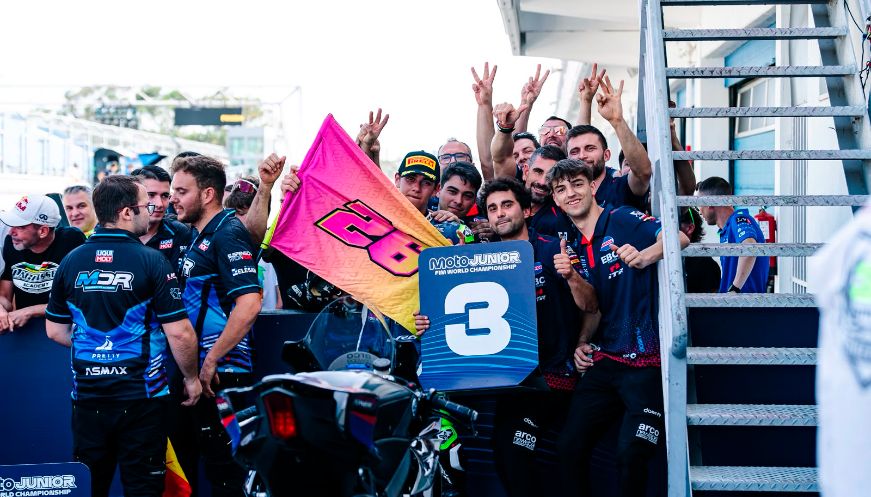 Blai Trias frega la victòria a Estoril després d'una espectacular remuntada
