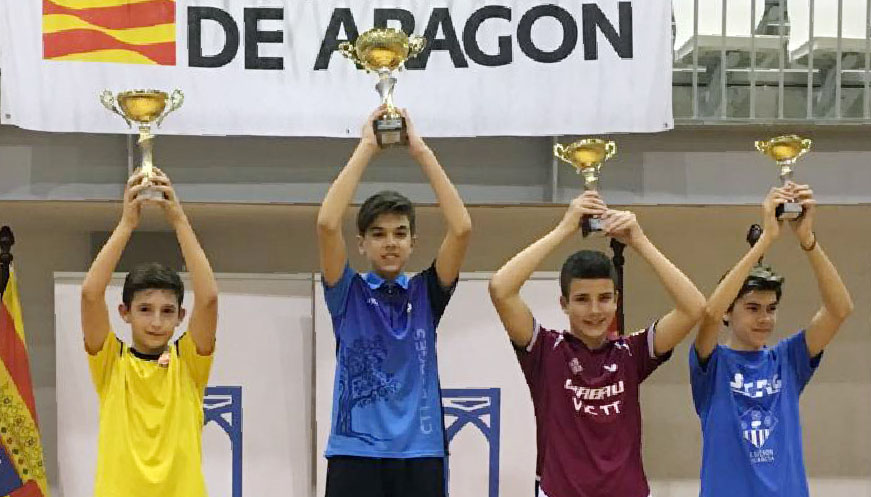 Edgar Venegas, del Vic Tennis Taula, tercer al torneig d'Utebo