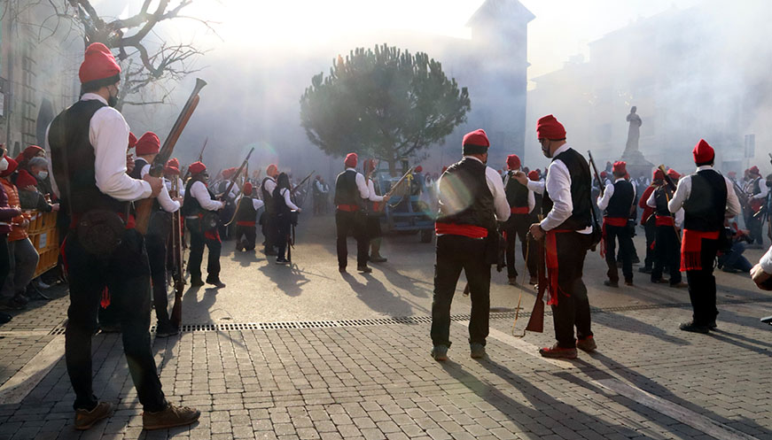 Centelles reviu amb ganes la Festa del Pi