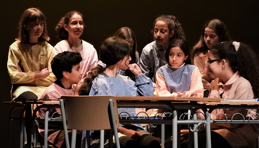 L’Escola Quatre Vents de Manlleu representa la llegenda de Sant Jordi en forma de musical