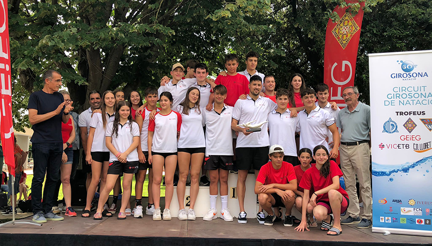 El CN Vic ETB guanya el circuit Girosona de natació