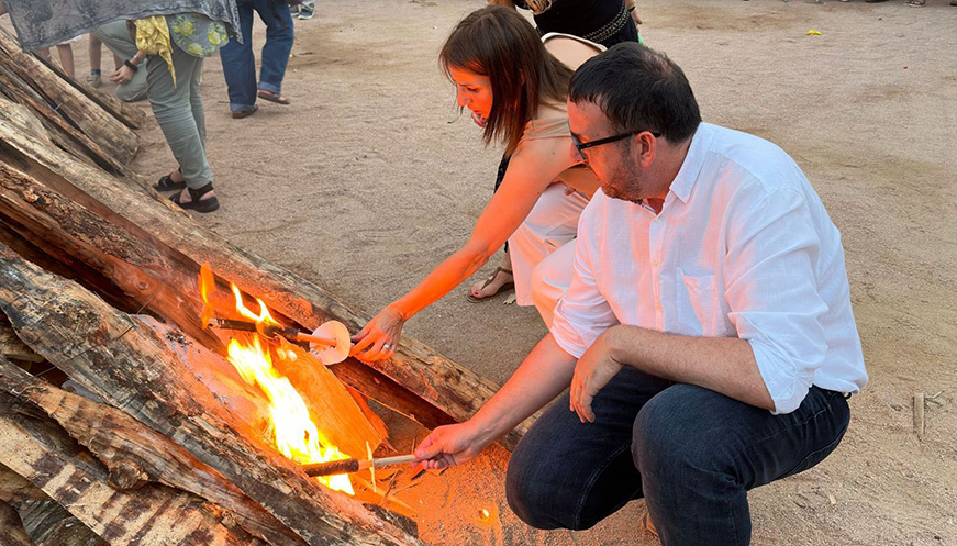 La Flama del Canigó encén les fogueres d'Osona